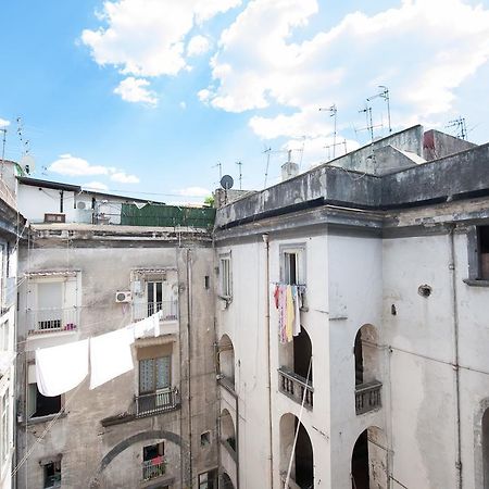 Tribunali F - Bh 51 Napoli Dış mekan fotoğraf