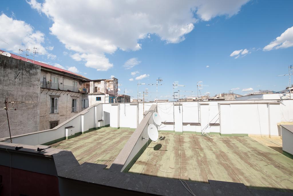 Tribunali F - Bh 51 Napoli Dış mekan fotoğraf