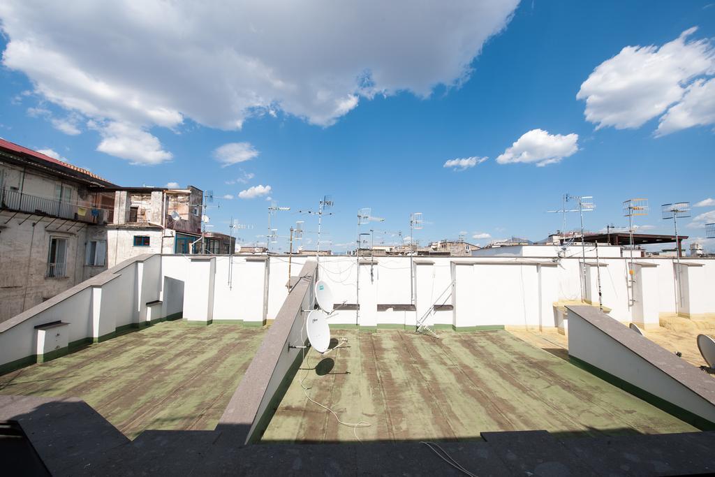Tribunali F - Bh 51 Napoli Dış mekan fotoğraf
