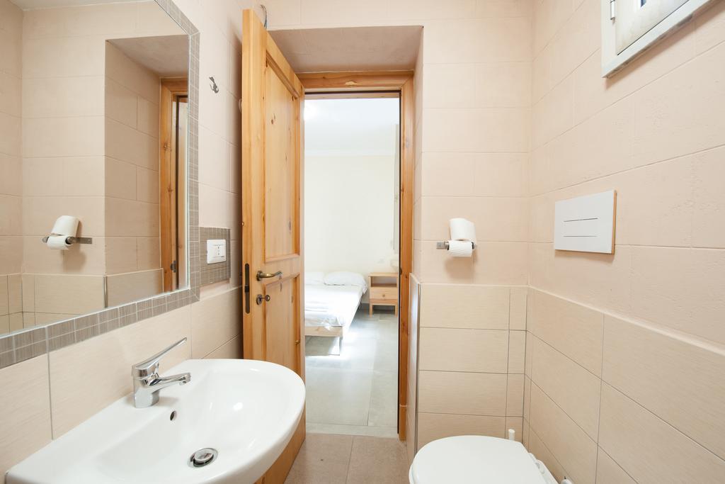Tribunali F - Bh 51 Napoli Dış mekan fotoğraf
